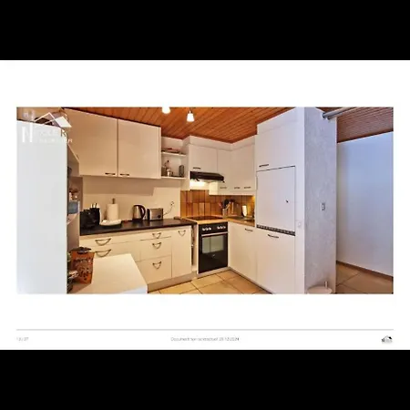 아파트 Wonderful Apartment-2 Rooms-living Room- Garden Terrace-parking